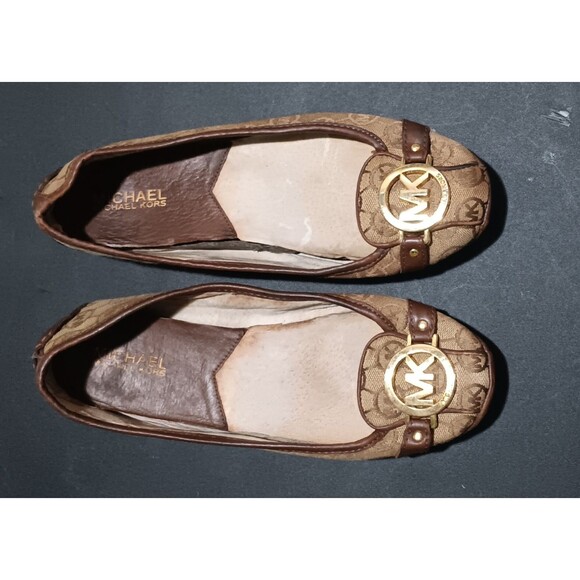 Michael Kors shoes - Picture 2 of 4